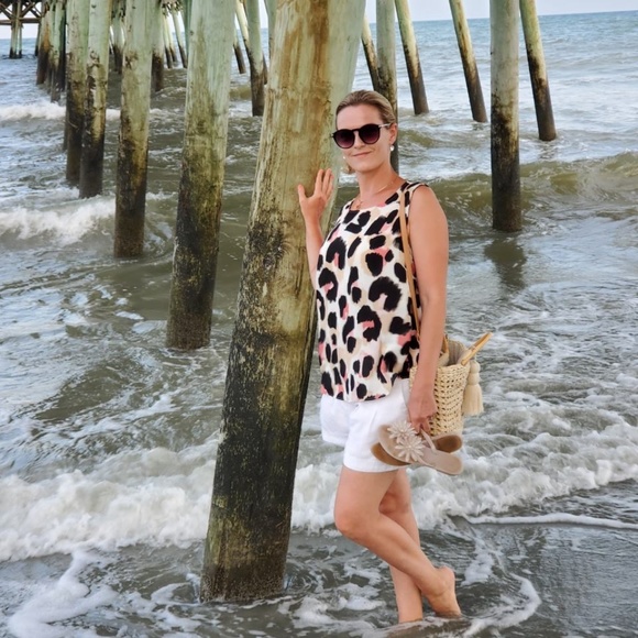 Meet your Posher, Julushka-by - Picture 1 of 1